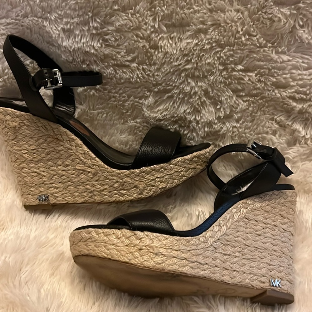 Michael Michael Kors Womens Jill Leather Wedge Sandals Black 8 Medium